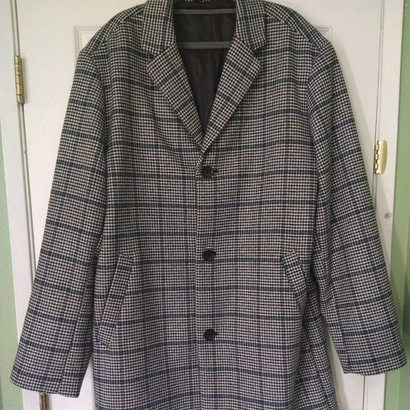 Fall/Winter Coat - Picture 1 of 5